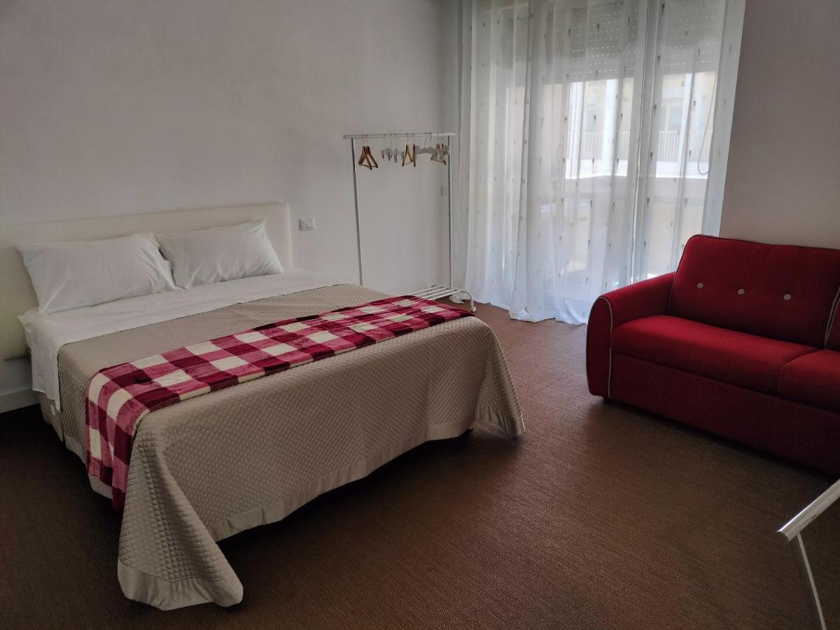 Matera Like Home - Rooms - Via Del Corso Luaran gambar